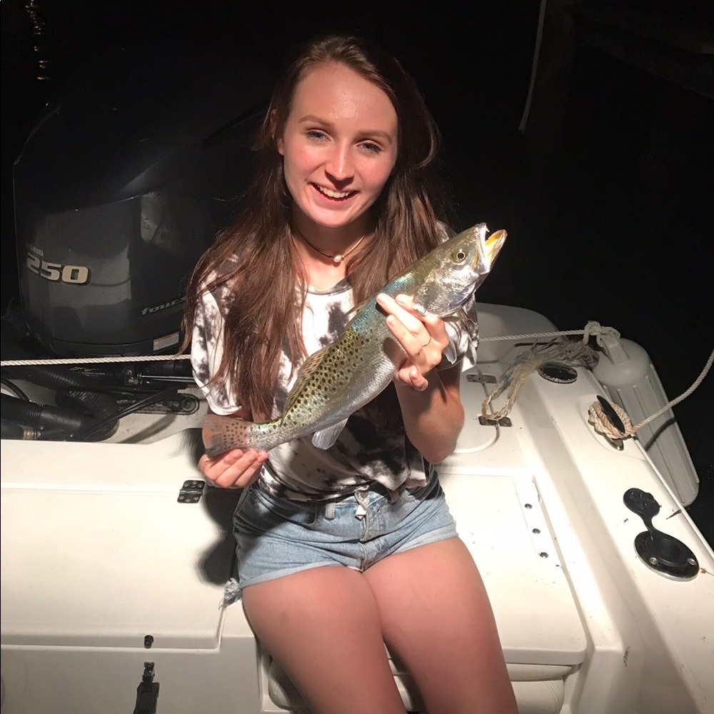 Meet your Posher, Hannah